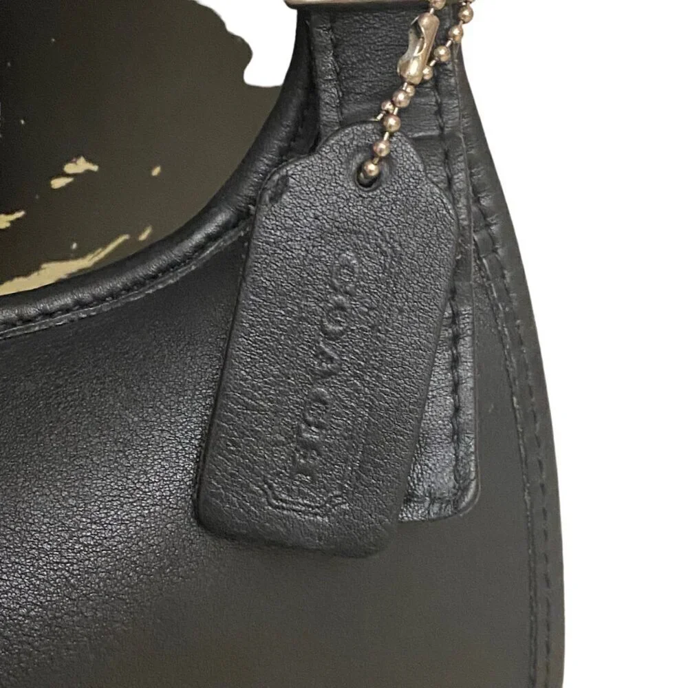 Vintage Coach 9134 Slim Hippie Flap Leather Crossbody Shoulder Bag in Black